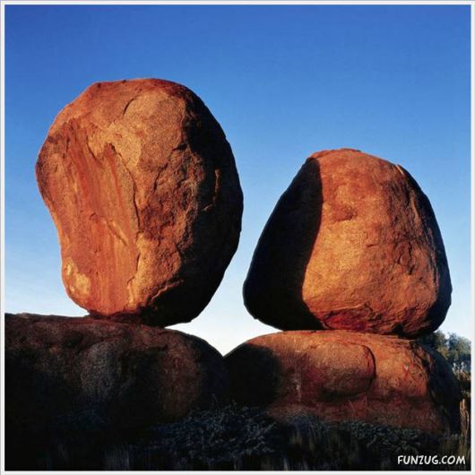 Art of Balancing Stones
