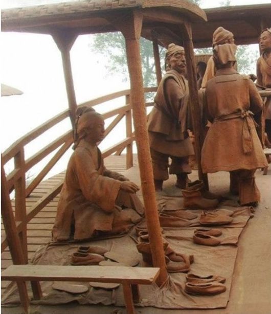 An Entire Village of Clay - Clay Riverside Park