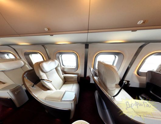 Luxurious Japanese Superfast Train