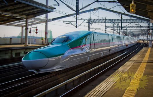 Luxurious Japanese Superfast Train