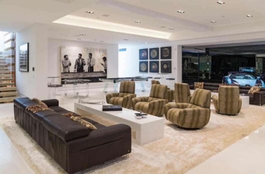Minecraft Founder's Dollar 70 Million Beverley Hills Mansion