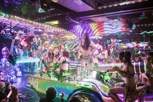 Amazing Robot Restaurant In Tokyo, Japan