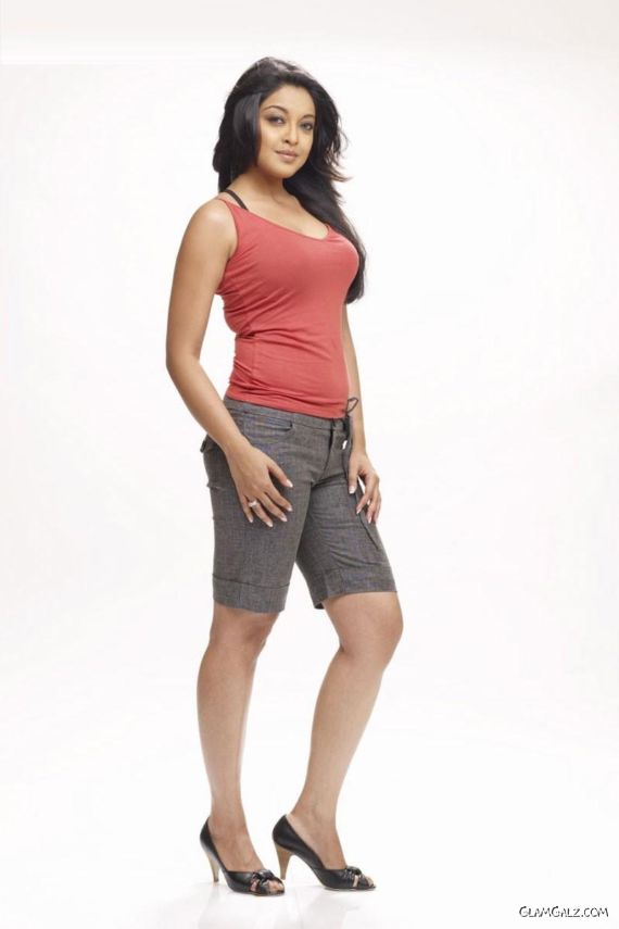 Stylish Tanushree Dutta Photoshoot