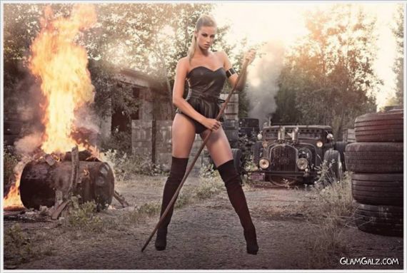 Click to Enlarge - Miss Tuning 2014 Calendar