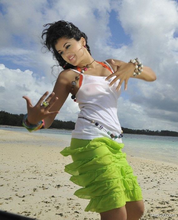 Cute Tolly Beauty Tapsee