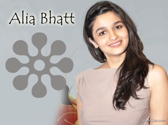Click to Enlarge - Beautiful Alia Bhatt Wallpapers