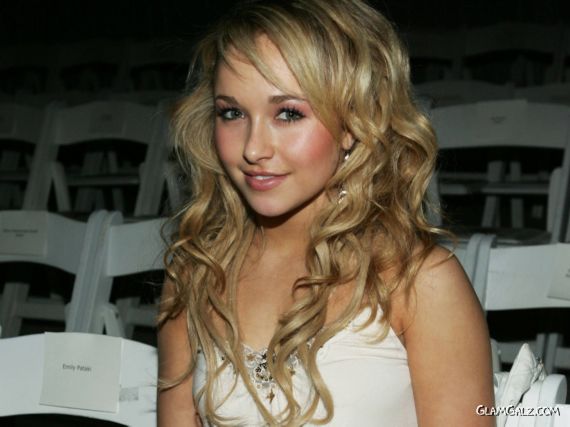 Click to Enlarge - Beautiful Hayden Panettiere Wallpapers