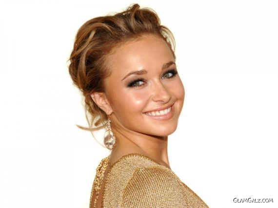Click to Enlarge - Beautiful Hayden Panettiere Wallpapers