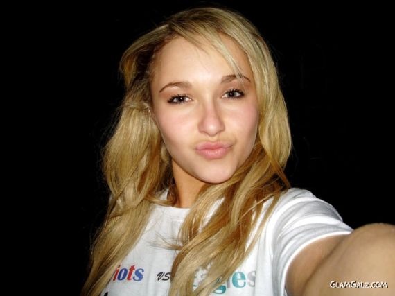 Click to Enlarge - Beautiful Hayden Panettiere Wallpapers