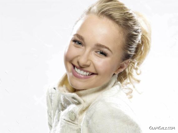 Click to Enlarge - Beautiful Hayden Panettiere Wallpapers