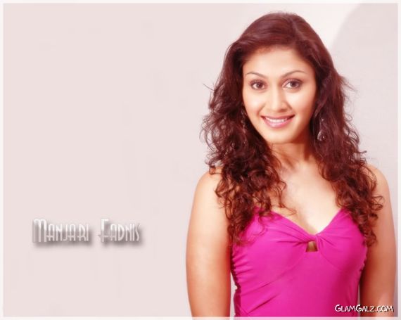 Click to Enlarge -Beautiful Manjari Phadnis Wallpapers