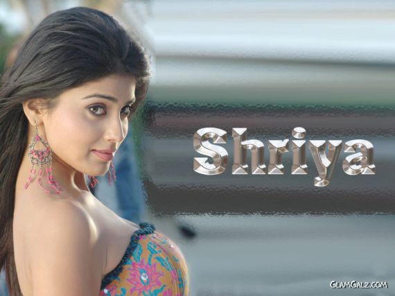 Click to Enlarge - Most Beautiful Wallpapers of Shriya Saran
